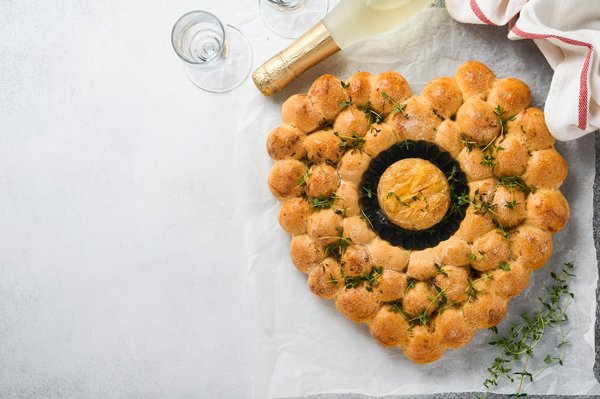 Comment réaliser des gougères au fromage dorées et croustillantes?